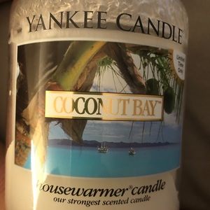 Coconut Bay Yankee Candle